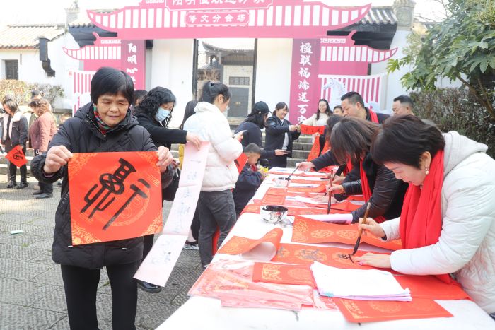 32f4e3332fa9497f8f684d8e72f233a1_s.jpg 32f4e3332fa9497f8f684d8e72f233a1_s.jpg